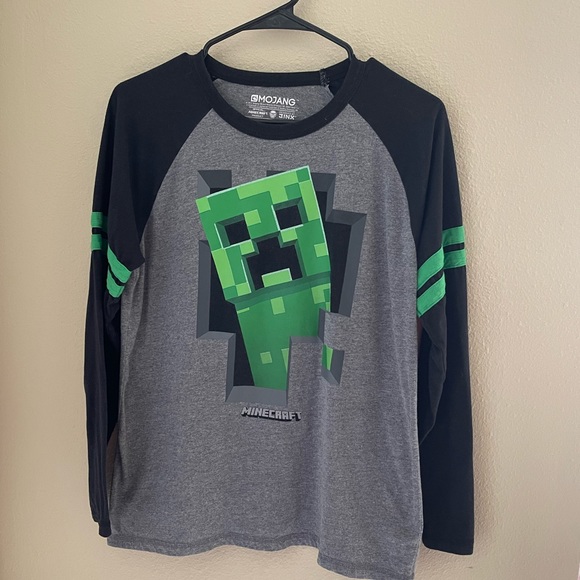 Minecraft Other - Minecraft Long Sleeve Boys XL Tee